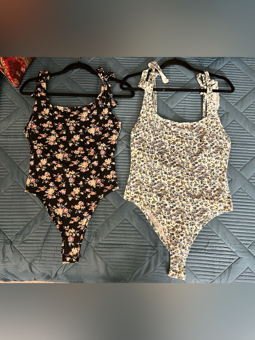Floral Tie-Shoulder Bodysuits size M, set of 2, new without tags